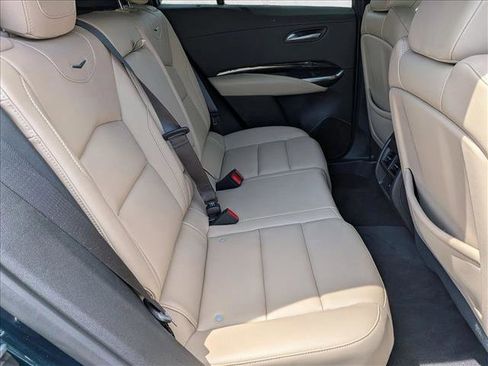 Used 2024 Cadillac XT4 Luxury FWD image 19