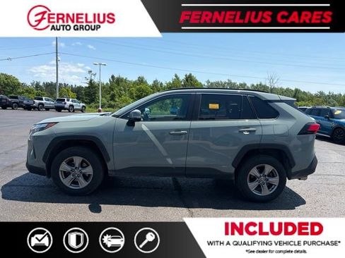 Used 2023 Toyota RAV4 XLE w/ Convenience Package AWD/4WD image 4