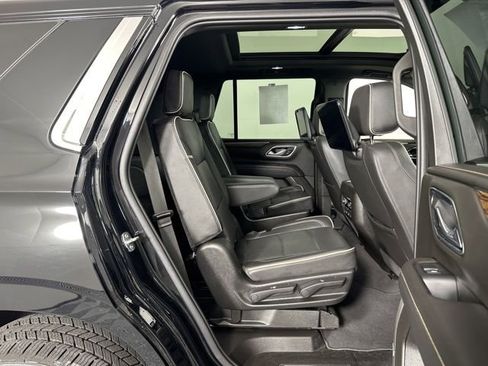 Used 2021 Chevrolet Tahoe Premier AWD/4WD image 31