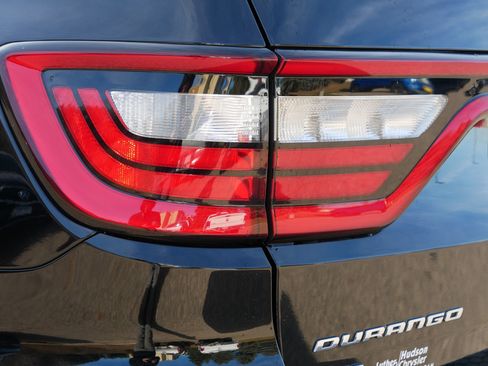 Certified 2022 Dodge Durango SXT image 17