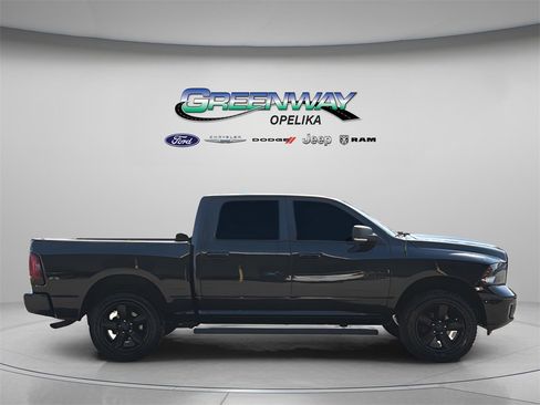 Used 2018 RAM 1500 Big Horn image 13