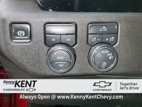 Used 2024 Chevrolet Silverado 1500 LT w/ Convenience Package II image 31