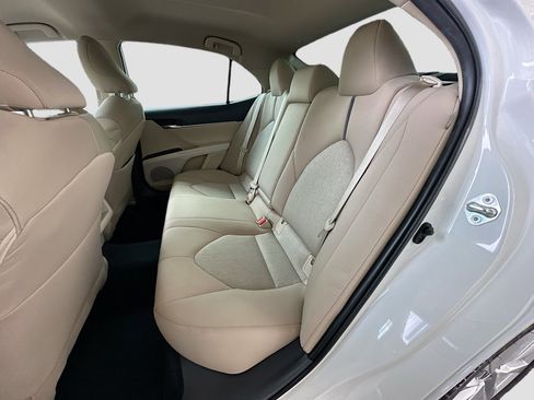 Used 2022 Toyota Camry LE image 22