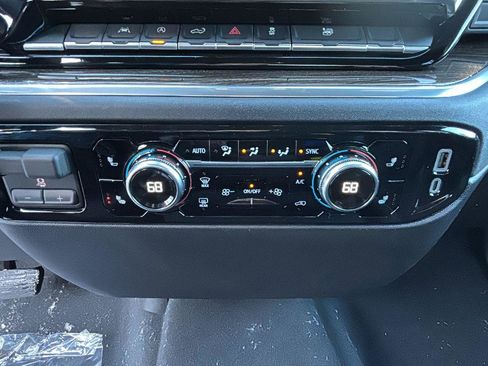 New 2026 GMC Sierra 1500 Elevation image 20