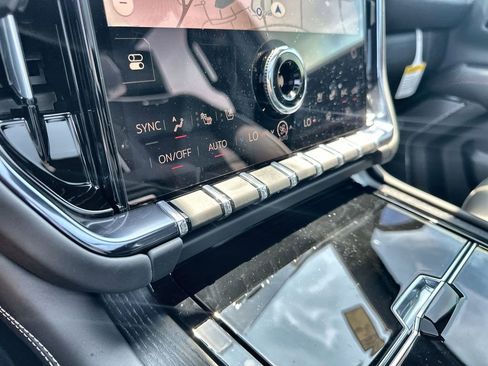 New 2026 GMC Yukon XL AT4 Ultimate w/ LPO, Floor Liner Package AWD/4WD image 27
