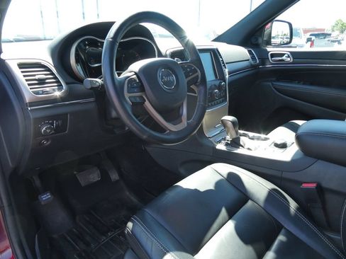 Used 2017 Jeep Grand Cherokee Limited w/ Trailer Tow Group IV AWD/4WD image 24