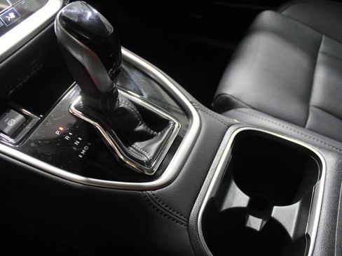 Used 2024 Subaru Outback Limited image 16