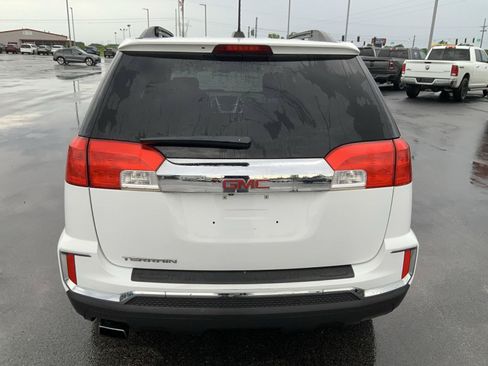 Used 2017 GMC Terrain SLE w/ Convenience Package FWD image 9