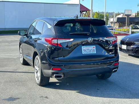 Used 2023 Acura RDX AWD w/ Technology Package image 3