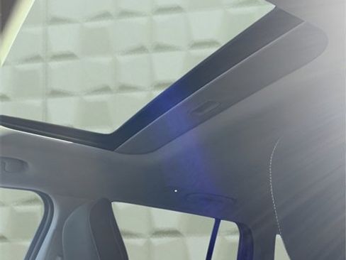 Certified 2023 Jeep Grand Cherokee Laredo w/ Luxury Tech Group I image 15