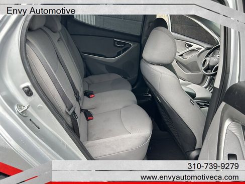 Used 2013 Hyundai Elantra GLS w/ Preferred Pkg image 16
