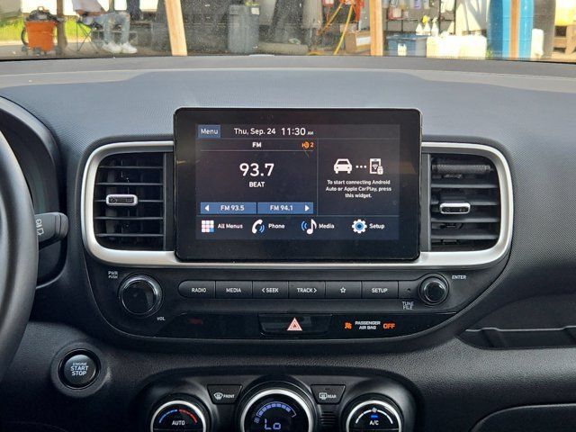 Used 2025 Hyundai Venue SEL FWD image 18