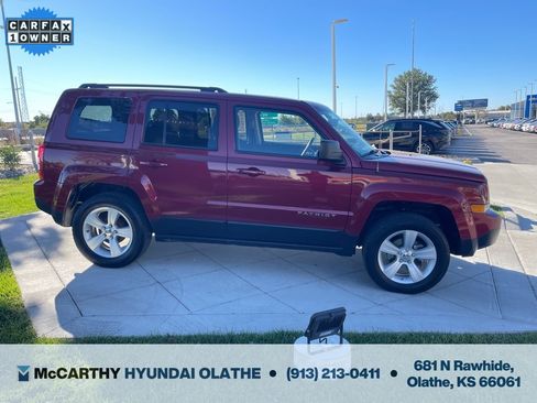 Used 2016 Jeep Patriot Latitude image 16