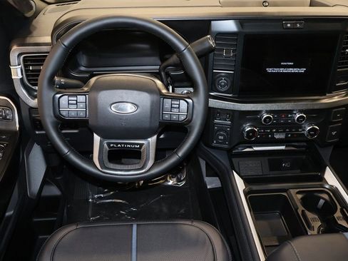 New 2025 Ford F350 Platinum w/ FX4 Off-Road Package image 18