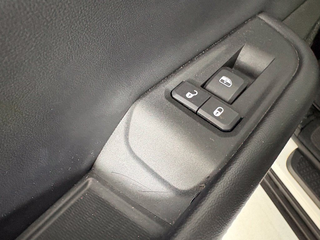 Used 2022 Jeep Grand Cherokee L Limited w/ Trailer Tow Group (B) AWD/4WD image 37