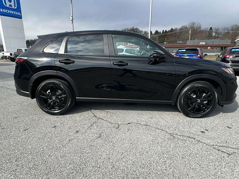 New 2026 Honda HR-V Sport image 3
