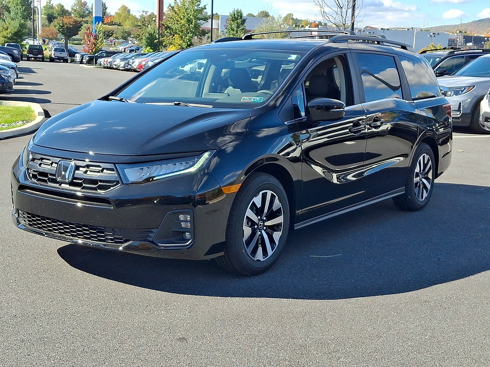 New 2027 Honda Odyssey EX-L image 2