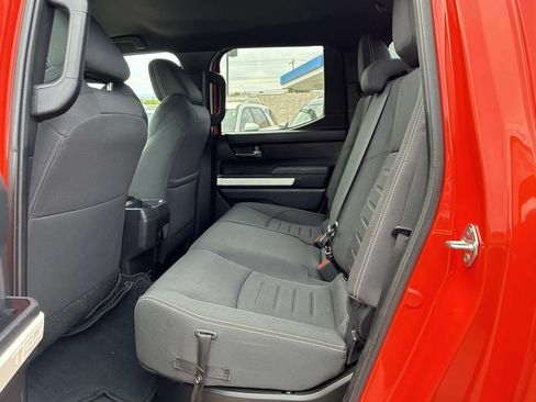 Used 2024 Toyota Tacoma TRD Off-Road AWD/4WD image 16