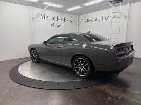 Used 2023 Dodge Challenger R/T w/ Plus Package image 5