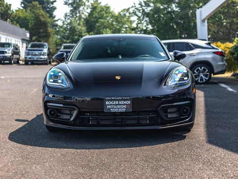 Used 2023 Porsche Panamera 4 Platinum Edition AWD/4WD image 5
