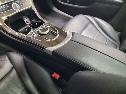 Used 2018 Mercedes-Benz C 300 Sedan w/ Premium Package image 26