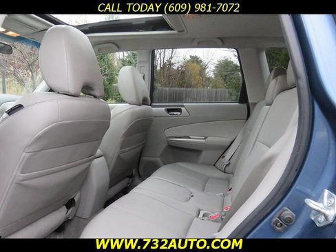 Used 2009 Subaru Forester 2.5X Limited w/ Utility Pkg image 9