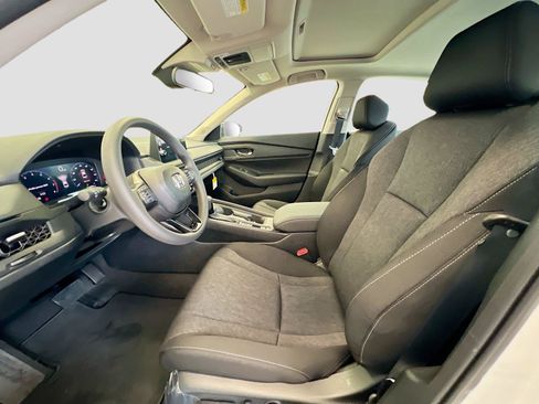 New 2026 Honda Accord SE image 5