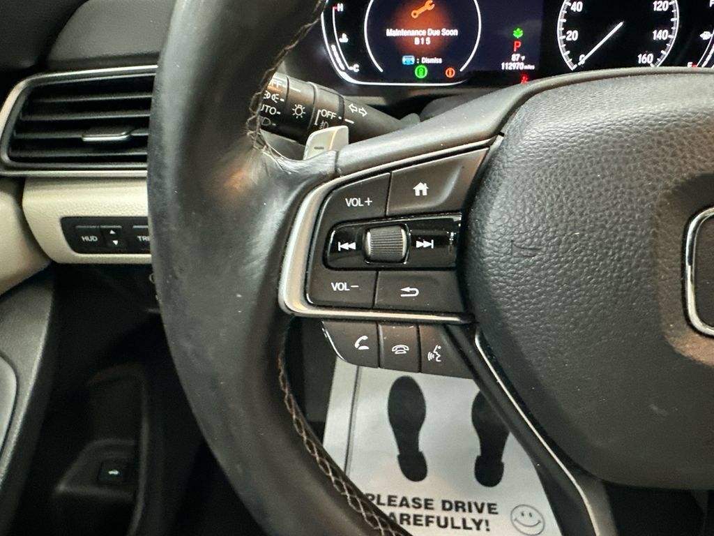 Used 2018 Honda Accord Touring image 26