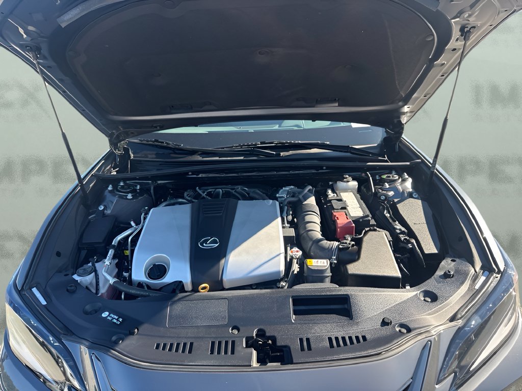 Used 2025 Lexus ES 350 F Sport w/ Accessory Package (Z2) FWD image 29
