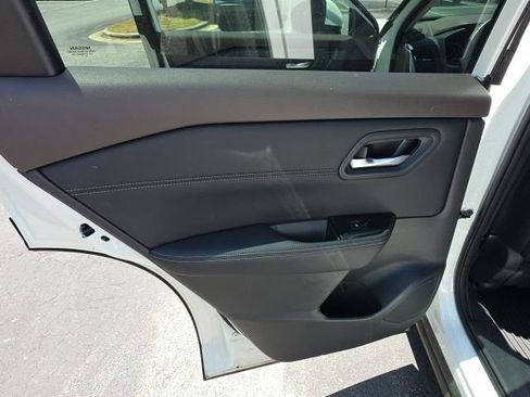 Certified 2023 Nissan Rogue SL AWD/4WD image 13