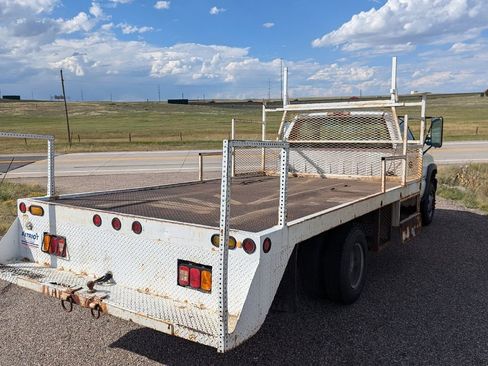 Used 2006 GMC Sierra 3500 W/T w/ Heavy-Duty Power Package image 5