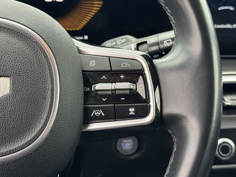 Used 2024 Kia Sorento EX image 31