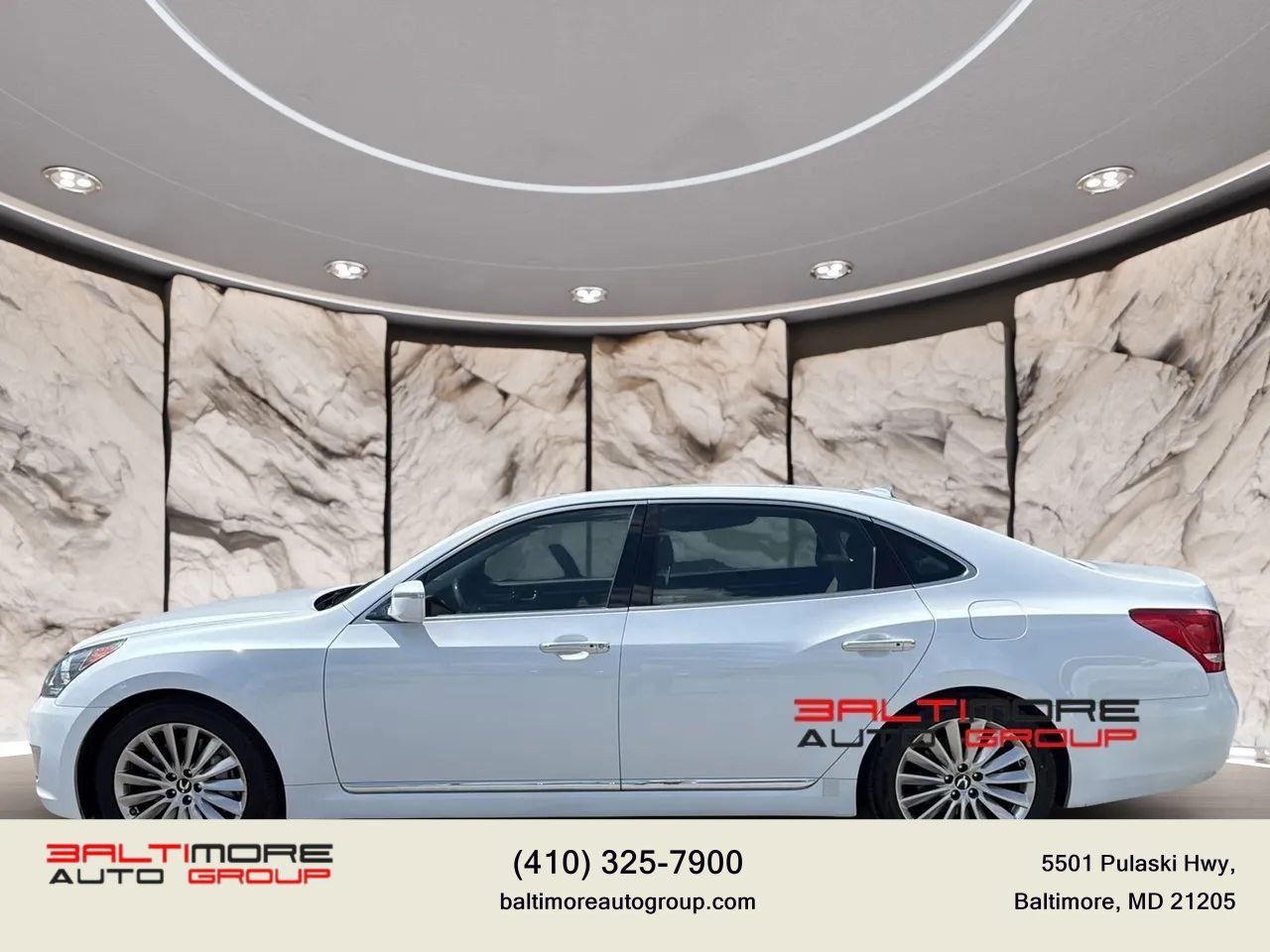Used 2014 Hyundai Equus Signature RWD image 7