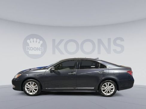 Used 2010 Lexus ES 350 FWD image 2