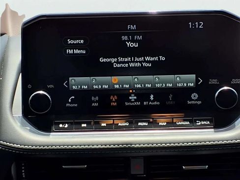 Used 2023 Nissan Rogue SL w/ SL Premium Package FWD image 13