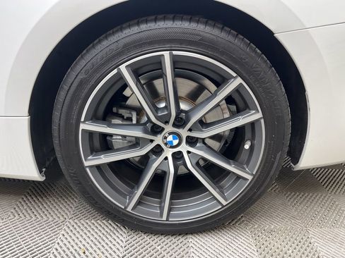 Used 2025 BMW 430i Convertible w/ Premium Package RWD image 18