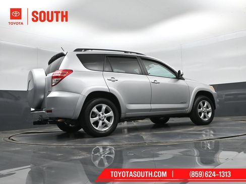 Used 2011 Toyota RAV4 Limited w/ Limited Extra Value Pkg AWD/4WD image 33