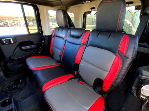 Used 2020 Jeep Wrangler Unlimited Rubicon AWD/4WD image 21