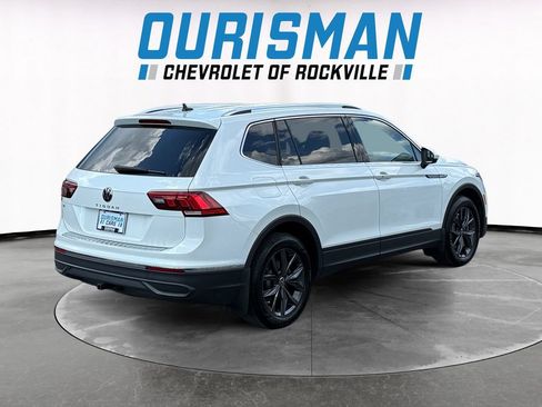 Used 2023 Volkswagen Tiguan SE FWD image 6