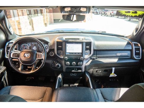 Used 2022 RAM 1500 Big Horn AWD/4WD image 14
