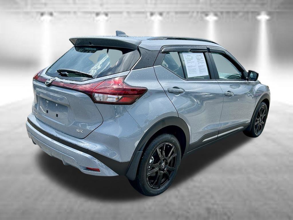 Certified 2024 Nissan Kicks SR w/ SR Premium Package FWD image 6