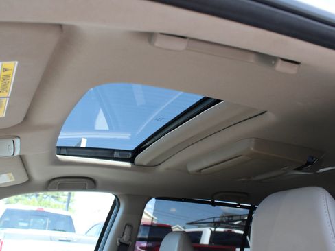 Used 2021 Honda Pilot Touring image 27