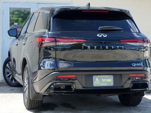Used 2023 INFINITI QX60 Pure FWD image 5