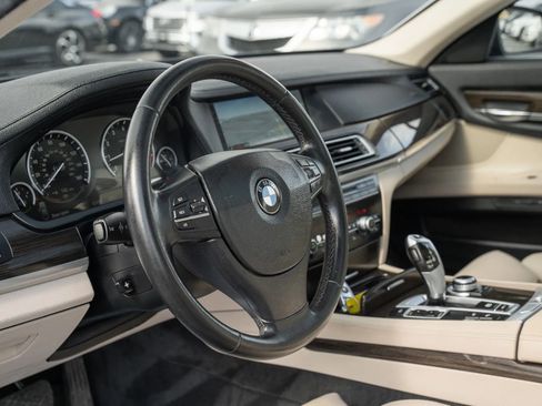 Used 2009 BMW 750Li image 15