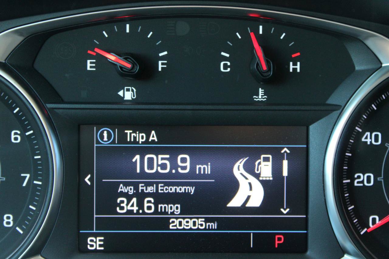 Used 2023 GMC Terrain SLE w/ Driver Convenience Package AWD/4WD image 24