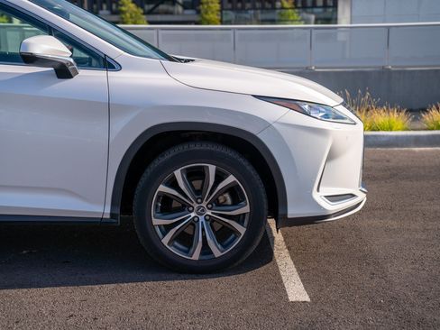 Used 2020 Lexus RX 450h AWD w/ Premium Package image 9