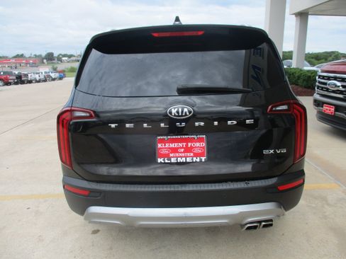 Used 2021 Kia Telluride EX w/ EX Premium Package FWD image 8