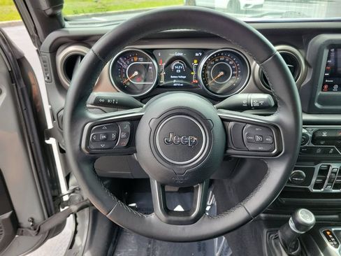Used 2020 Jeep Wrangler Unlimited Sport S AWD/4WD image 28
