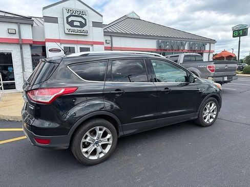 Used 2015 Ford Escape Titanium FWD image 10
