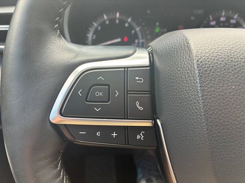 Used 2021 Toyota Highlander Platinum AWD/4WD image 31
